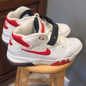 Nike Air Force Max 2013